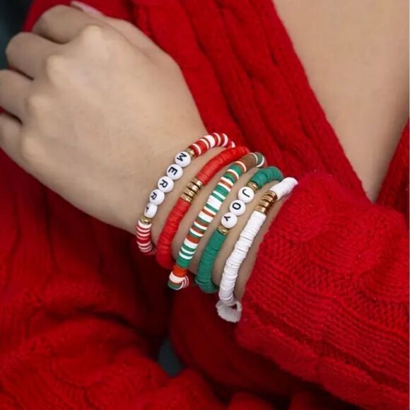 Cb19  5 piece Christmas stacking bracelet set - Picture 3 of 7